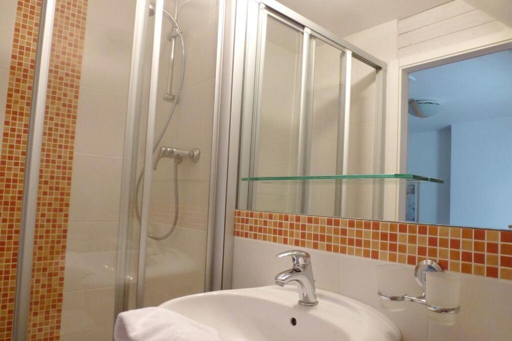 Ferienhaus Westhues 1 *